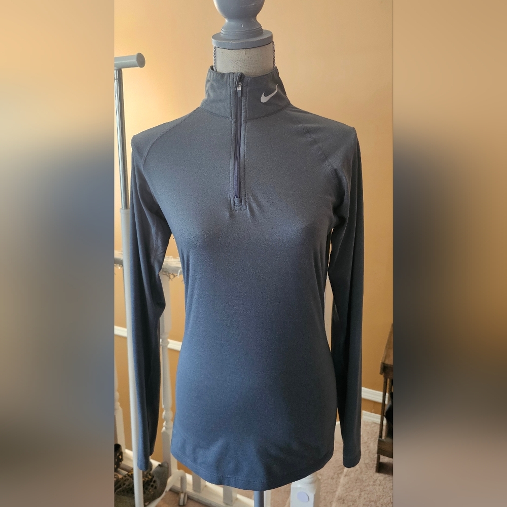 Nike Gray Pro Combat Quarter-Zip Top